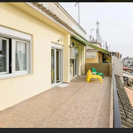 Dimitris House 6 With Private Closed Parking 塞萨洛尼基